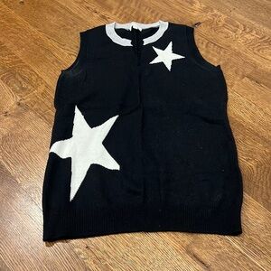 Minnie Rose Women’s Sweater Vest White and Black Size Small